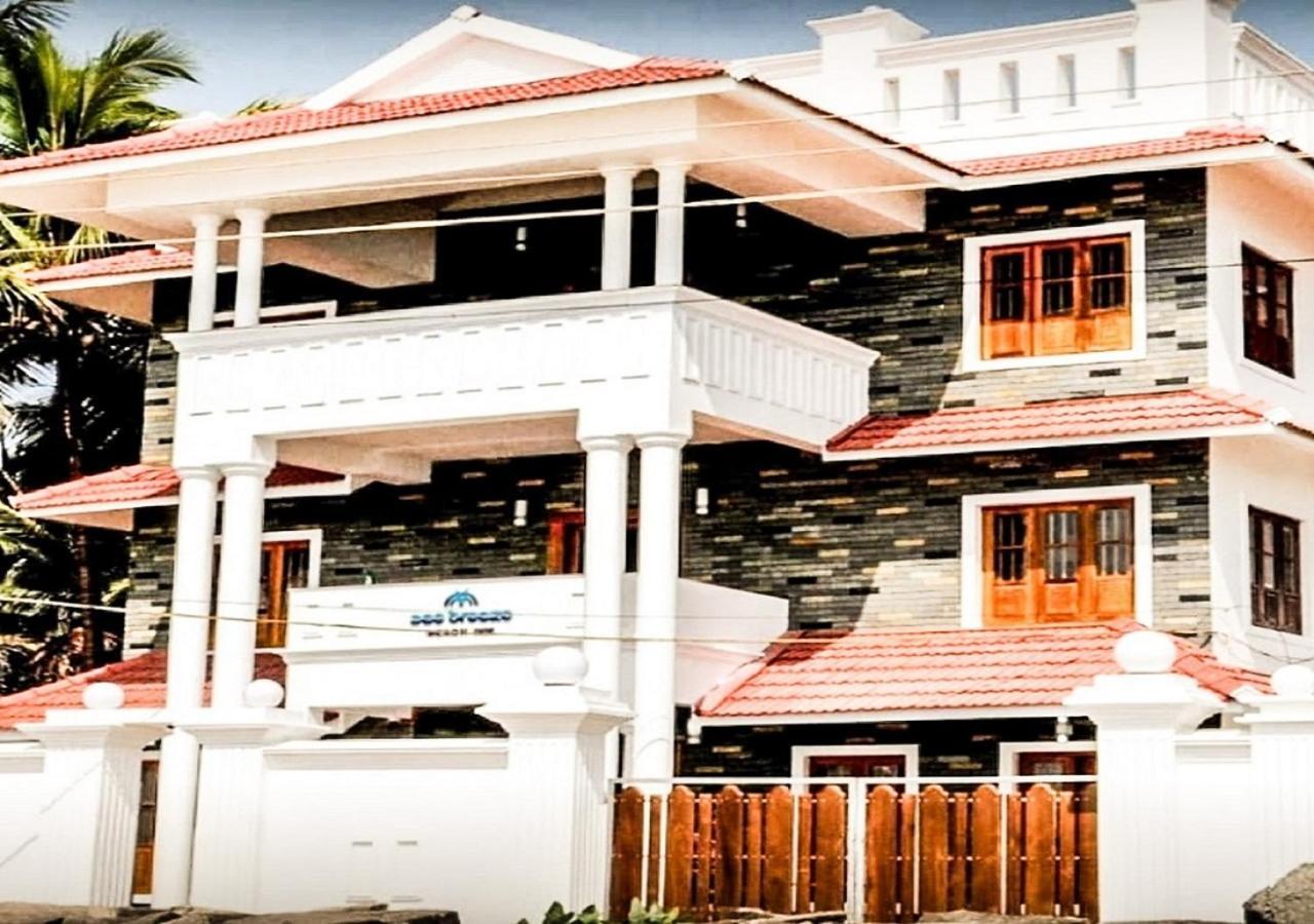 Sea Breeze Beach Inn Kannur Exterior photo